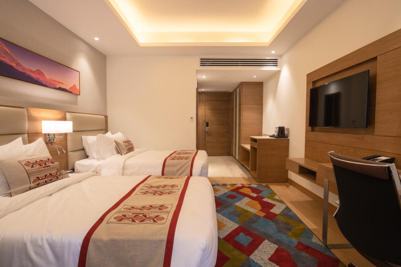 Ramada Encore By Wyndham Kathmandu Thamel מראה חיצוני תמונה