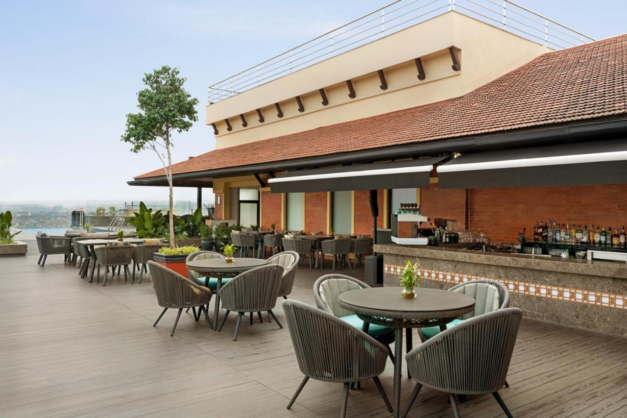 Ramada Encore By Wyndham Kathmandu Thamel מראה חיצוני תמונה