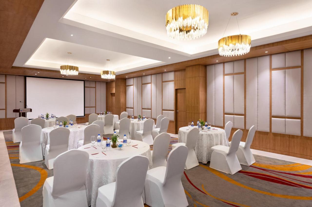 Ramada Encore By Wyndham Kathmandu Thamel מראה חיצוני תמונה