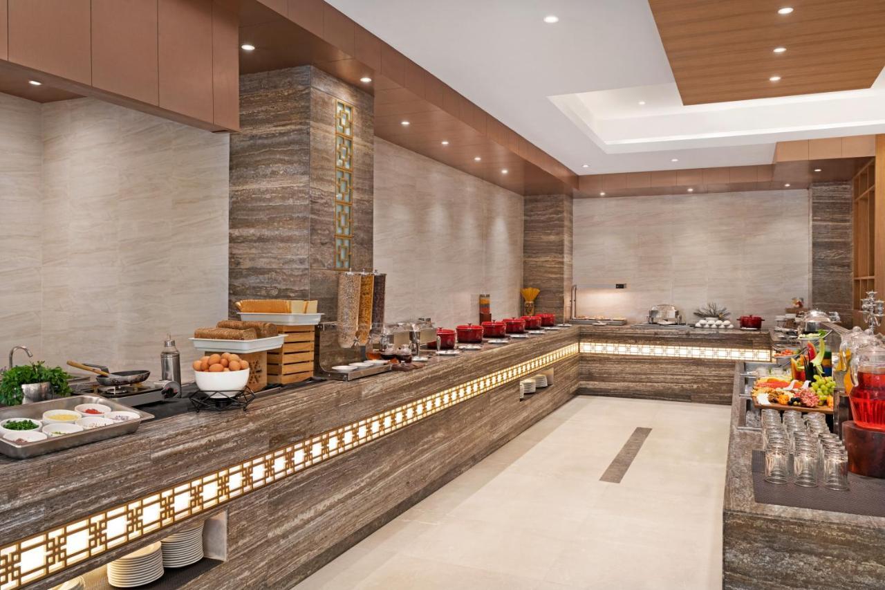 Ramada Encore By Wyndham Kathmandu Thamel מראה חיצוני תמונה