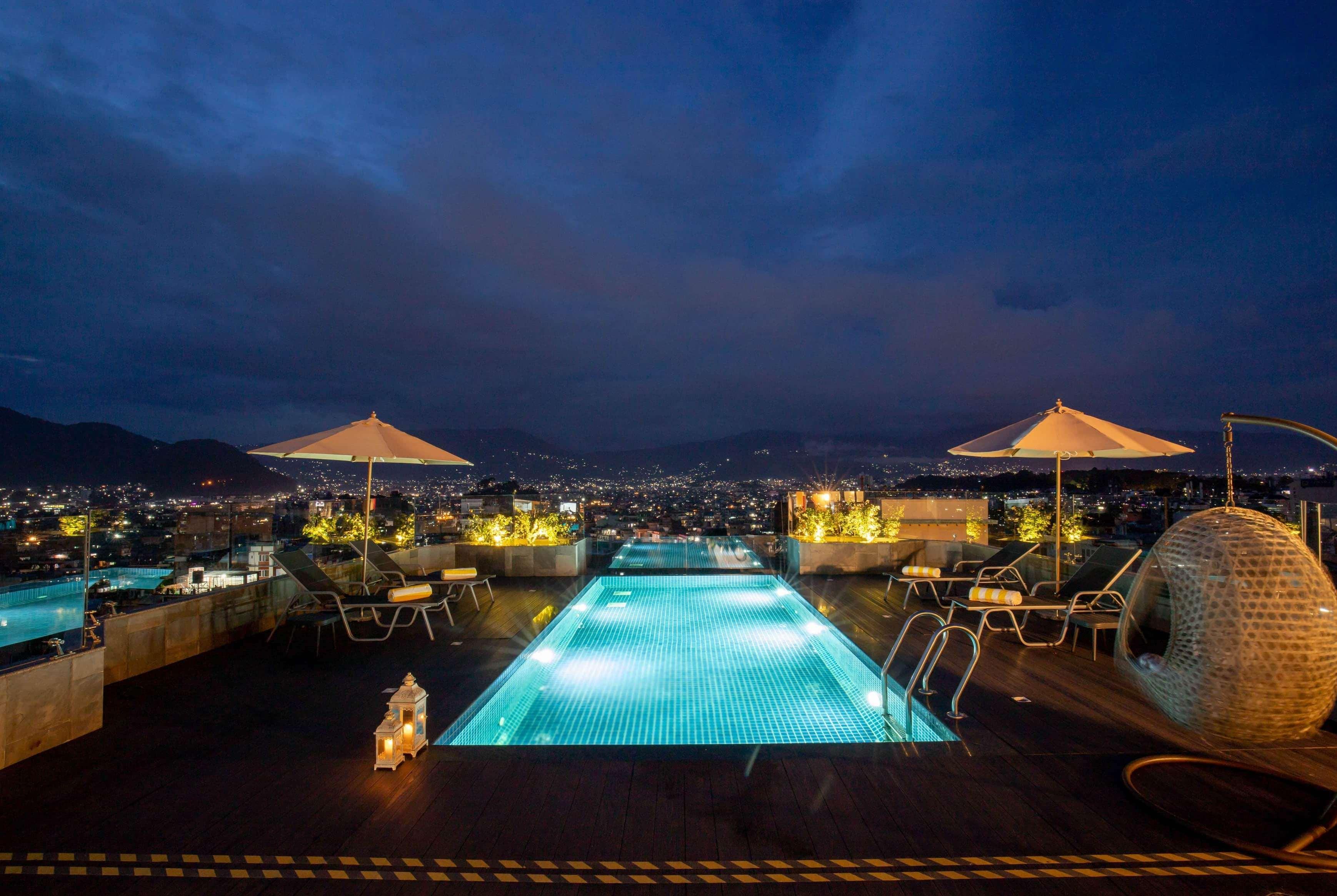 Ramada Encore By Wyndham Kathmandu Thamel מראה חיצוני תמונה